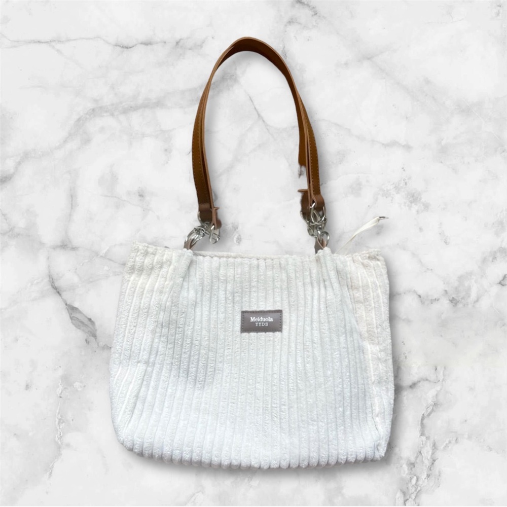 Corduroy Velvet Tote Bag
ππ€ - Picture 2 of 10